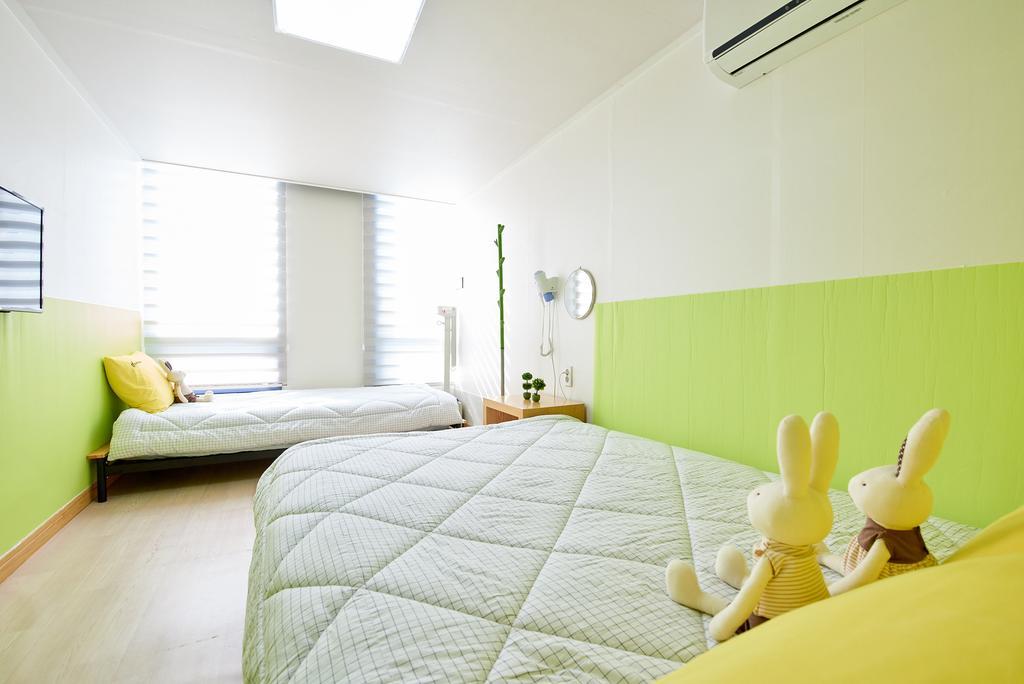24 Guesthouse Jagalchi Пусан Екстериор снимка