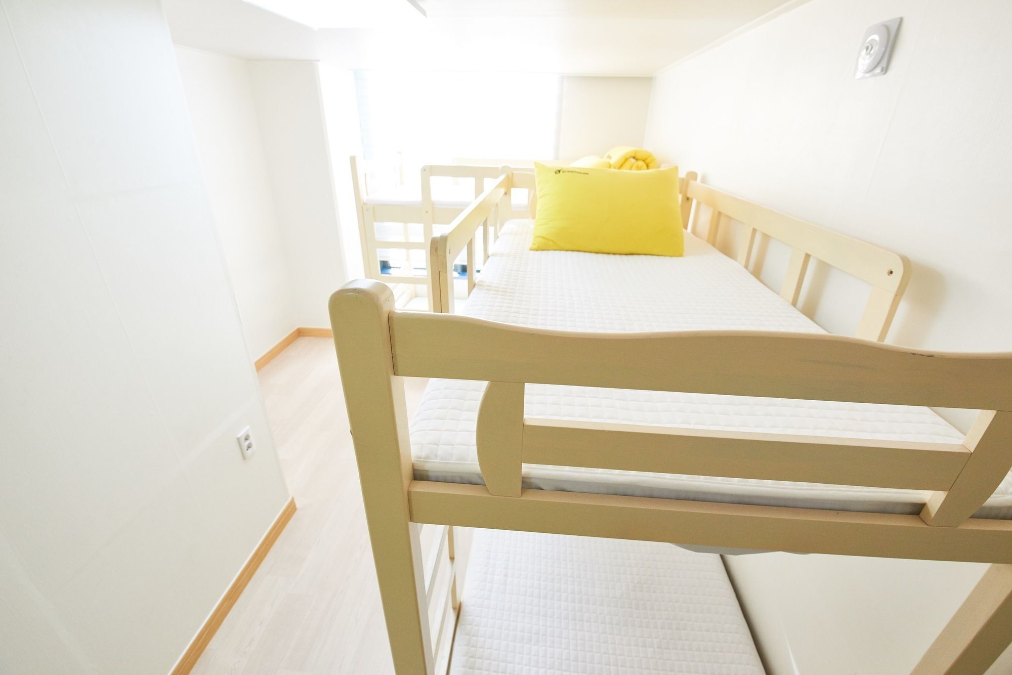 24 Guesthouse Jagalchi Пусан Екстериор снимка