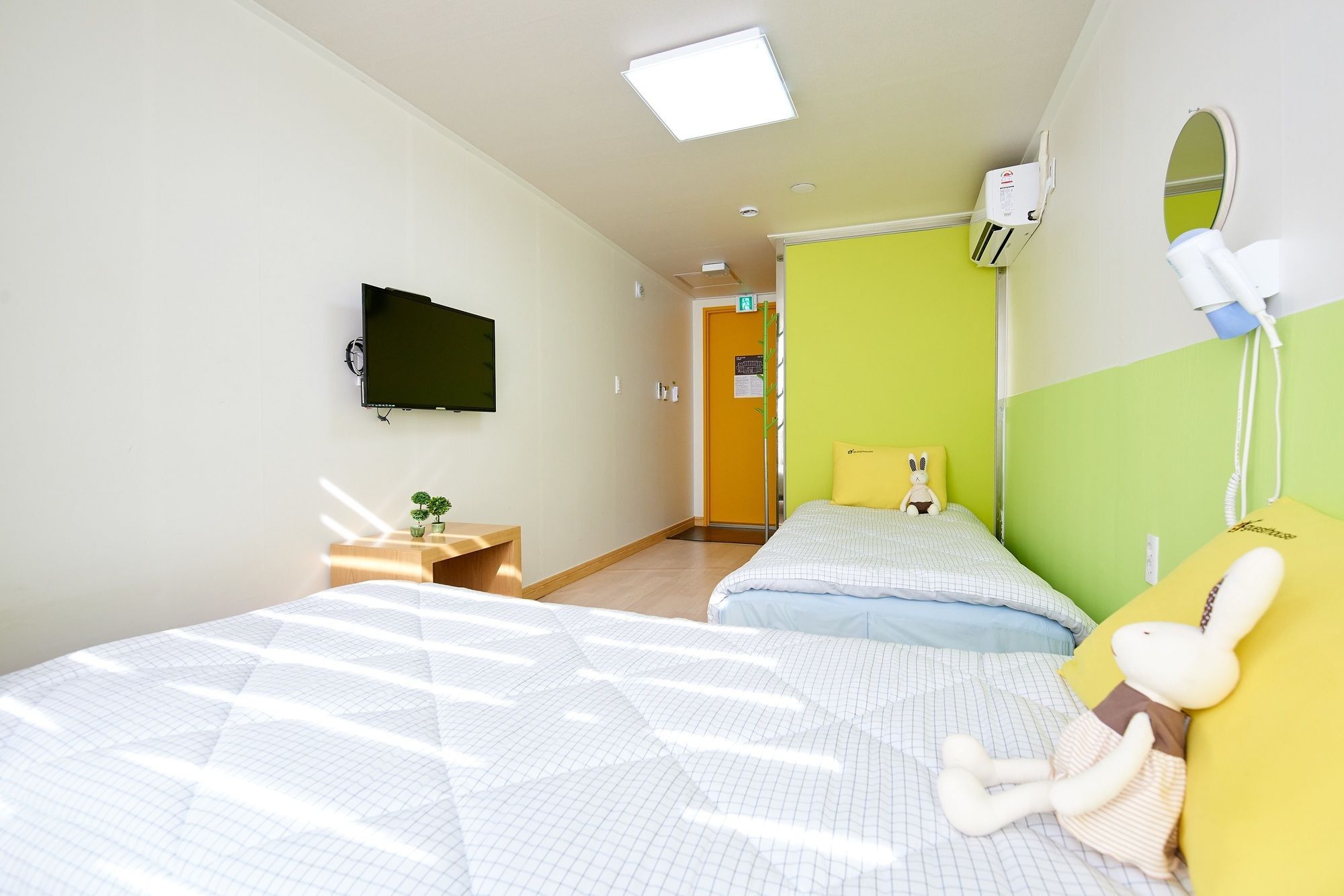 24 Guesthouse Jagalchi Пусан Екстериор снимка